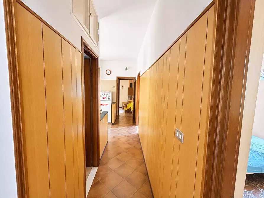 Immagine 9 di Pentalocale in vendita  in Via Giovanni Torti 29 a Genova