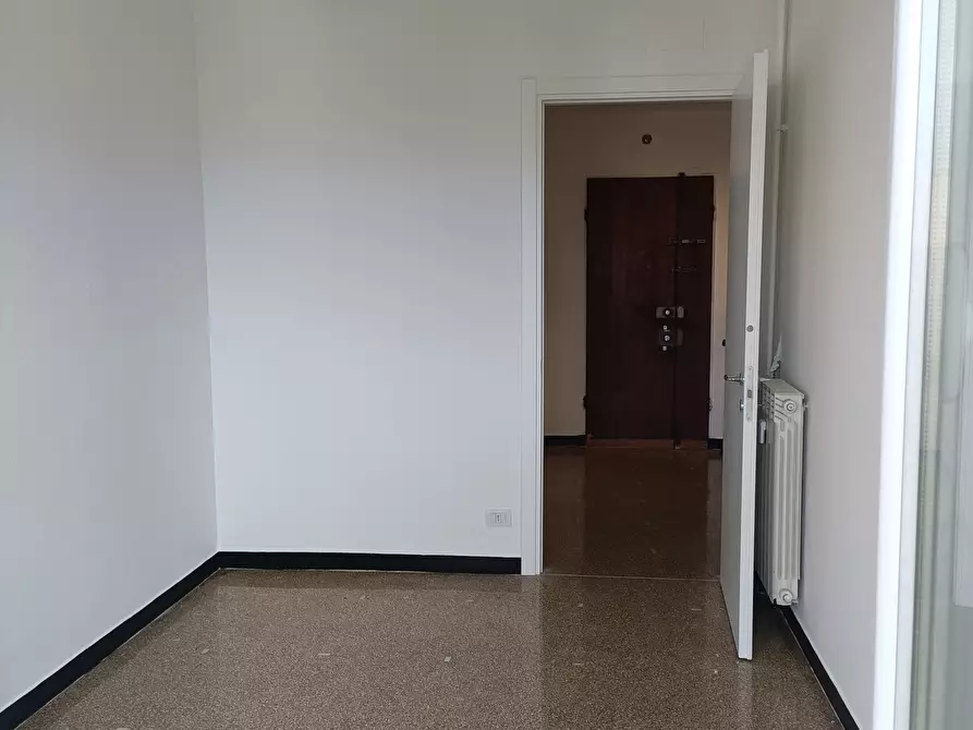 Immagine 27 di Trilocale in vendita  in Via Giovanni XXIII 45 a Genova