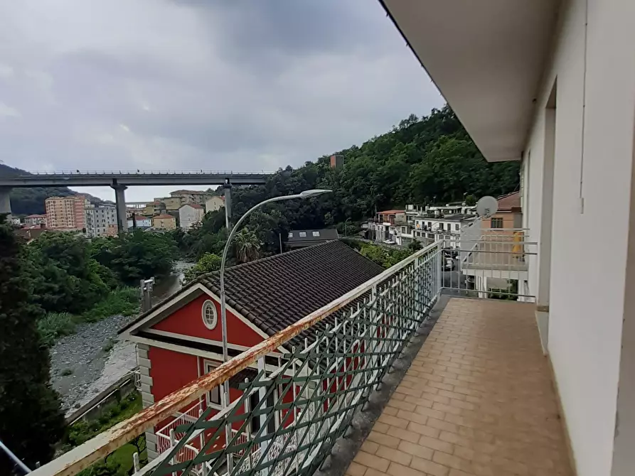 Immagine 4 di Appartamento in vendita  in Via Scavino 21 a Varazze