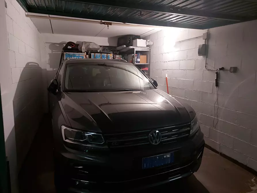 Immagine 48 di Trilocale in vendita  in Passo della Zebra a Genova