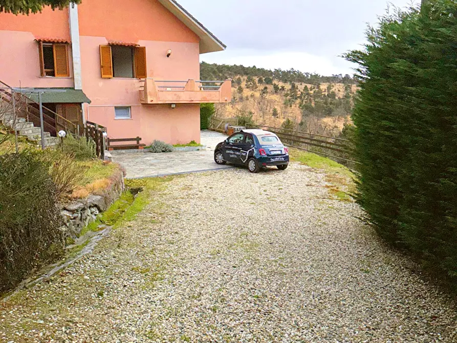 Immagine 4 di Casa semindipendente in vendita  a Ceranesi