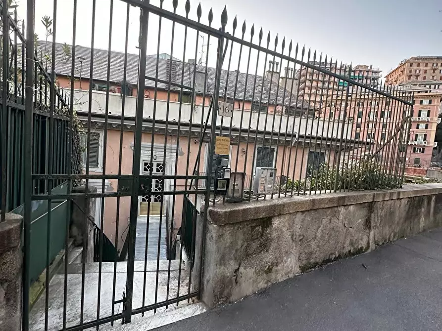 Immagine 55 di Quadrilocale in vendita  in Via Caffaro 31 a Genova