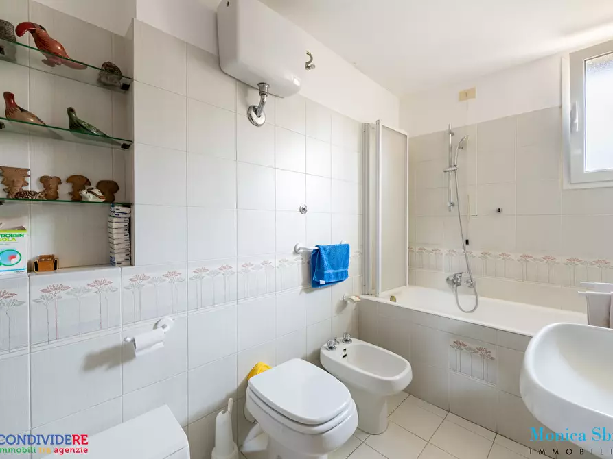 Immagine 14 di Attico in vendita  in Passo Stefano Sanguineti 11 a Genova