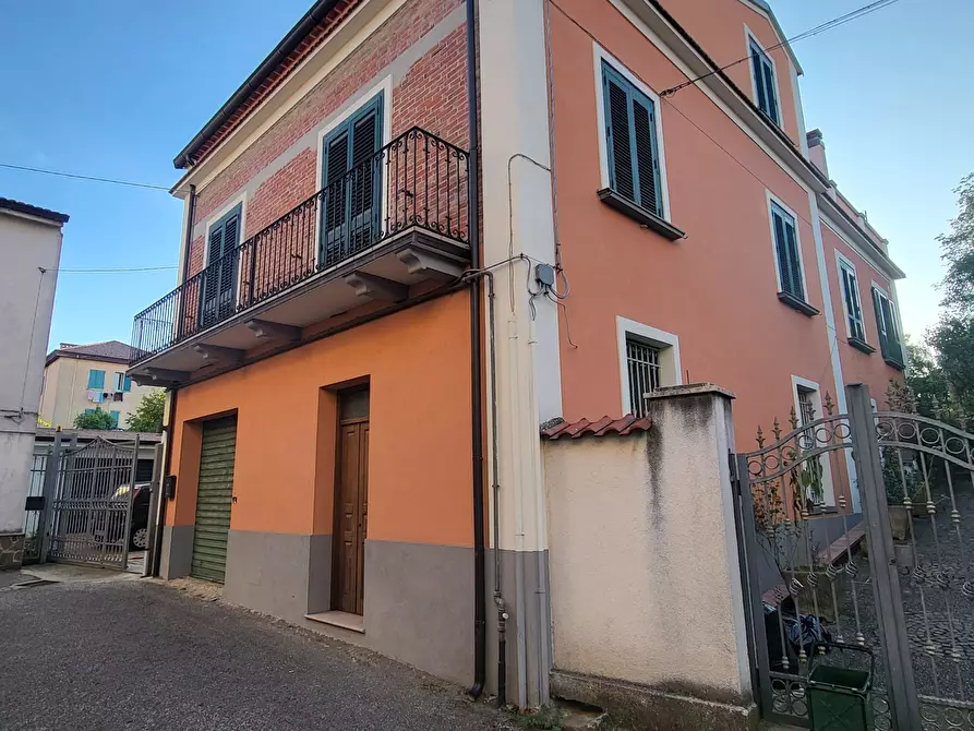 Immagine 2 di Casa indipendente in vendita  in Via Giotto 22 a Acri