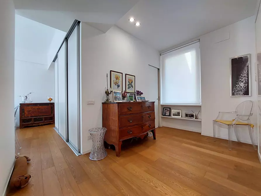 Immagine 4 di Trilocale in vendita  in Via Ameglia a Genova