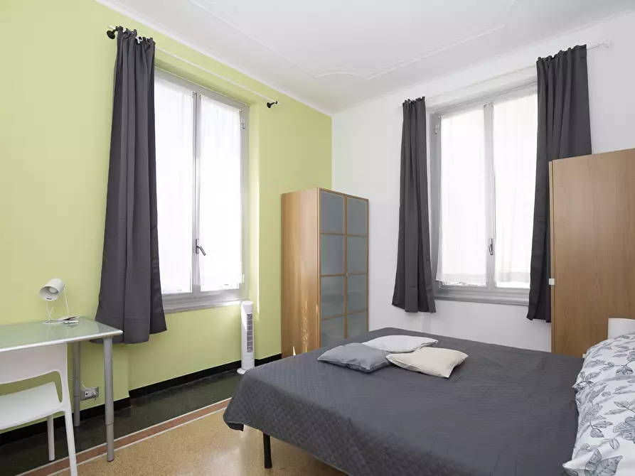 Immagine 17 di Ufficio in vendita  in Via Fieschi a Genova