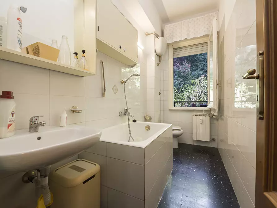 Immagine 19 di Appartamento in vendita  in Via Carlo Emery 1 a Genova