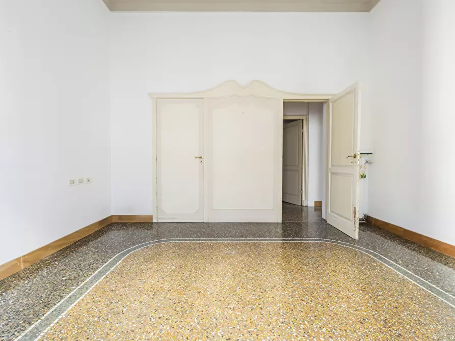 Immagine 24 di Appartamento in vendita  in Via Tortosa a Genova