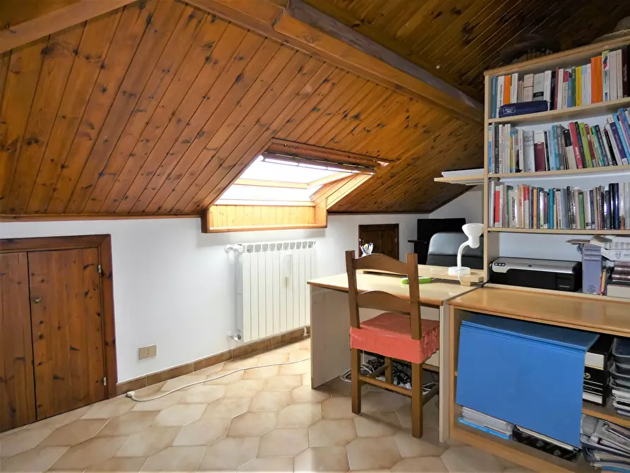 Immagine 15 di Appartamento in vendita  in Via Isonzo 16 a Loano