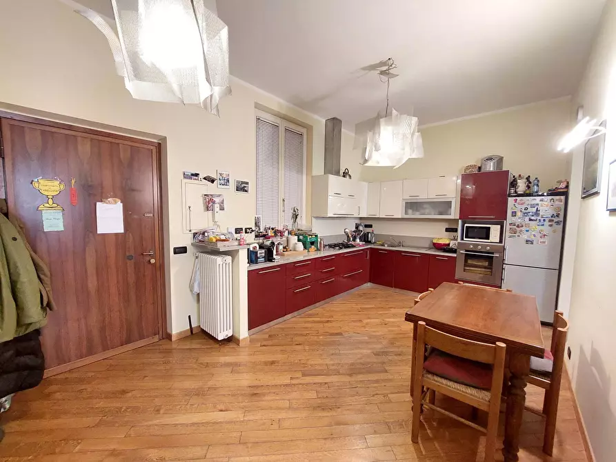 Immagine 2 di Quadrilocale in vendita  in Via Nino Bixio 4 a Genova