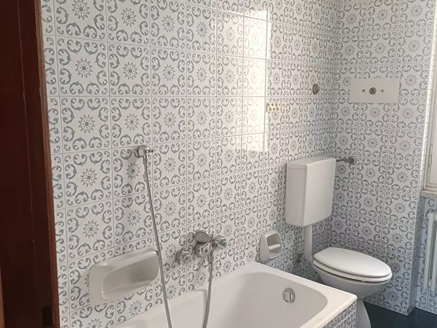 Immagine 21 di Trilocale in vendita  in Corso Europa 1334 a Genova