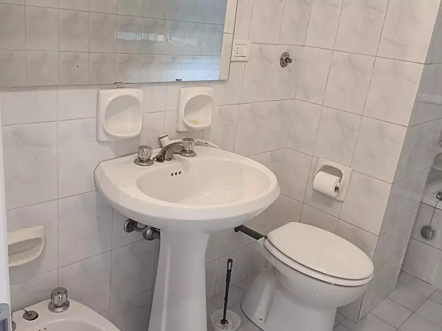 Immagine 29 di Trilocale in vendita  in Via Giovanni XXIII 45 a Genova