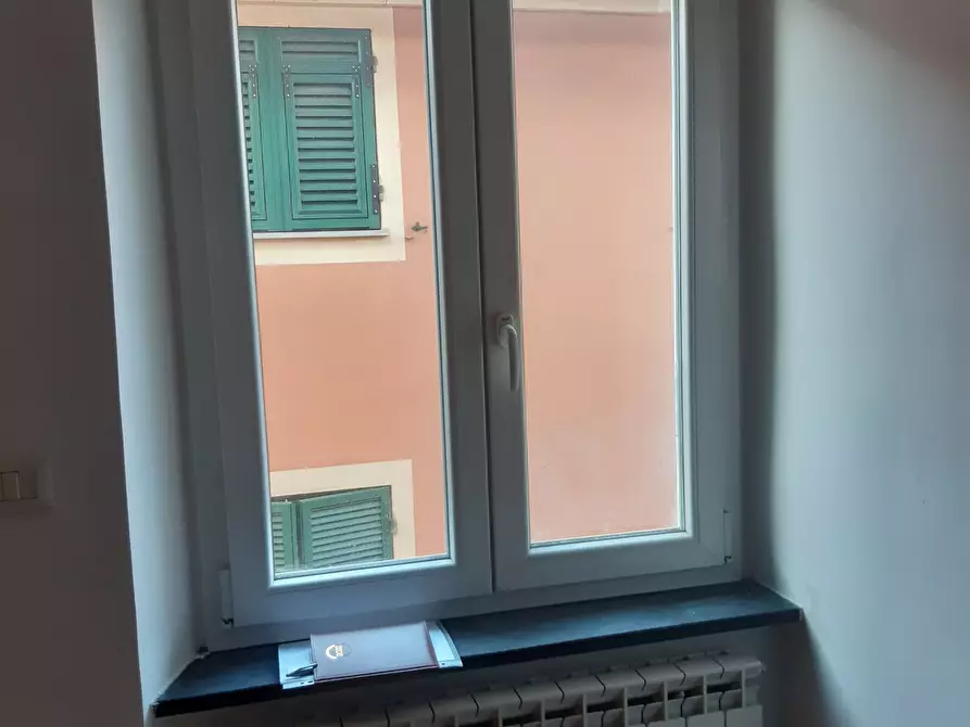 Immagine 25 di Bilocale in vendita  in Via Beata Chiara 9 a Genova