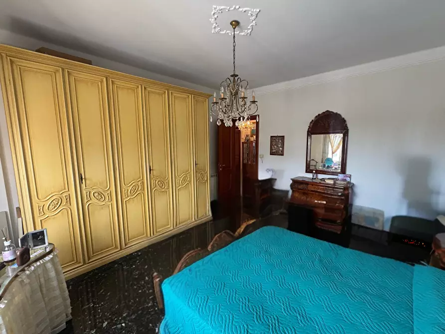Immagine 7 di Pentalocale in vendita  a Genova