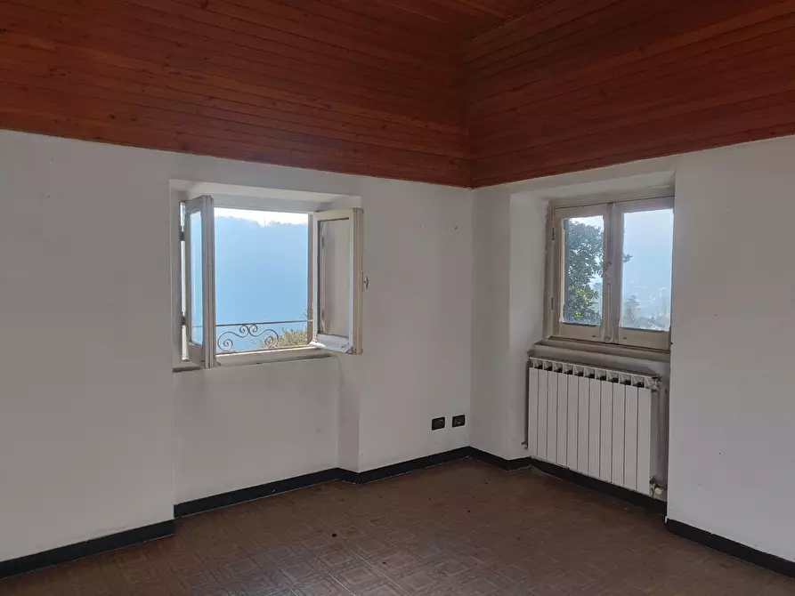 Immagine 34 di Appartamento in vendita  in Via Prato 21 a Savignone