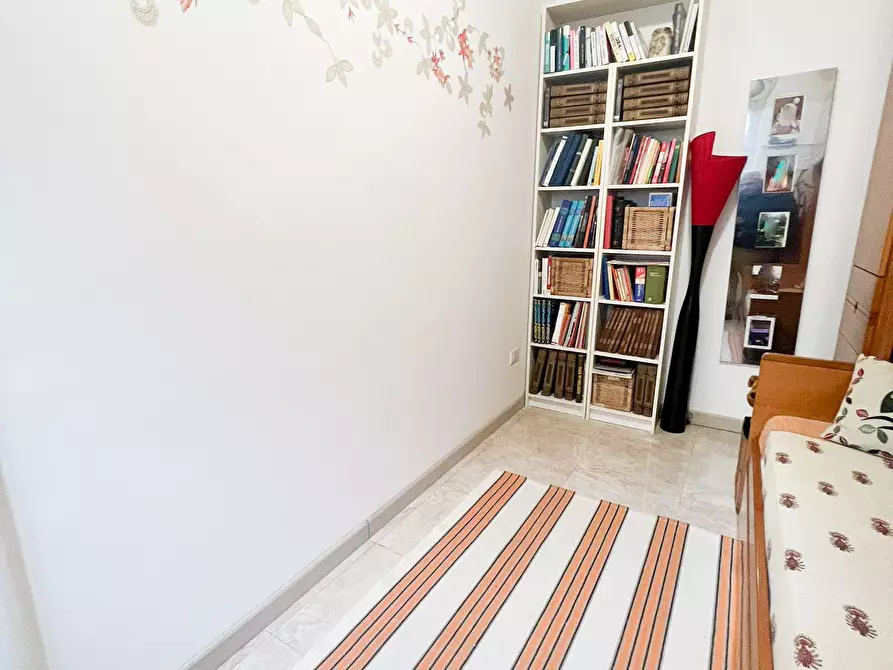 Immagine 15 di Appartamento in vendita  in Via Val D'Astico a Genova