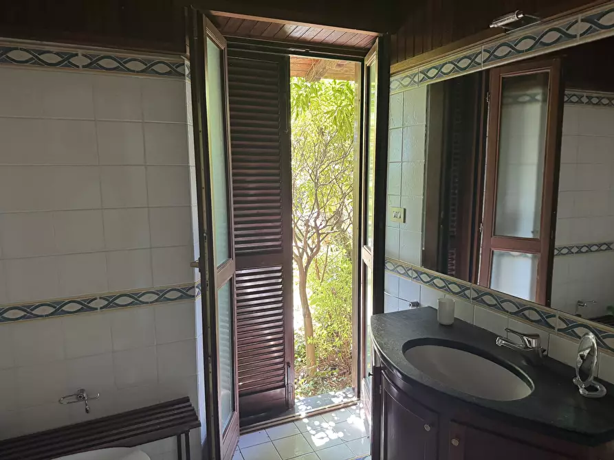 Immagine 60 di Casa indipendente in vendita  in Via San Massimo 106 a Rapallo