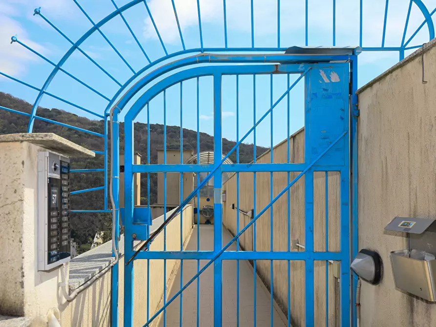 Immagine 28 di Appartamento in vendita  in Via Val Trebbia a Genova