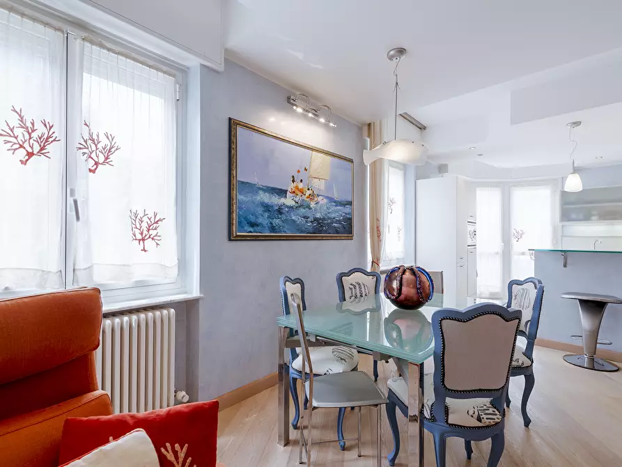 Immagine 34 di Quadrilocale in vendita  in Via Roma 45 a Alassio