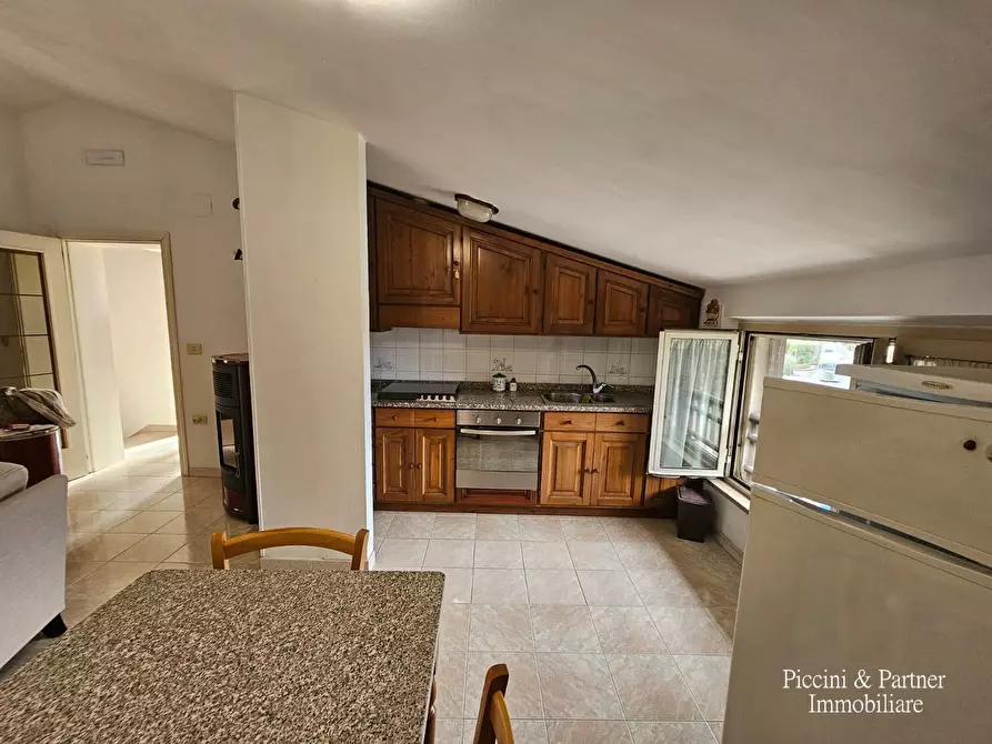 Immagine 8 di Appartamento in vendita  in Via della Sapienza a Magione