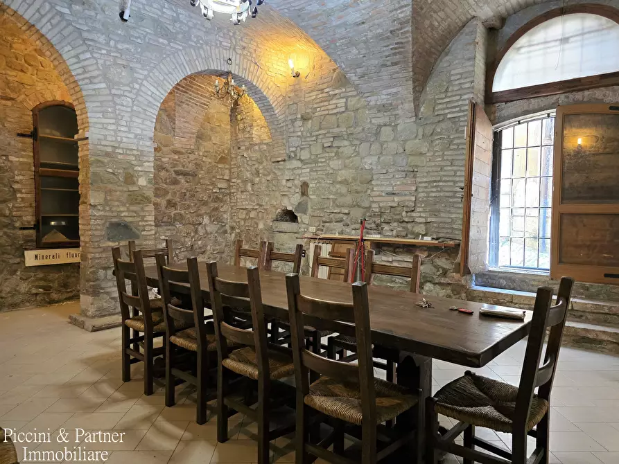 Immagine 11 di Pentalocale in vendita  in Via San Giovanni del Fosso 14 a Perugia