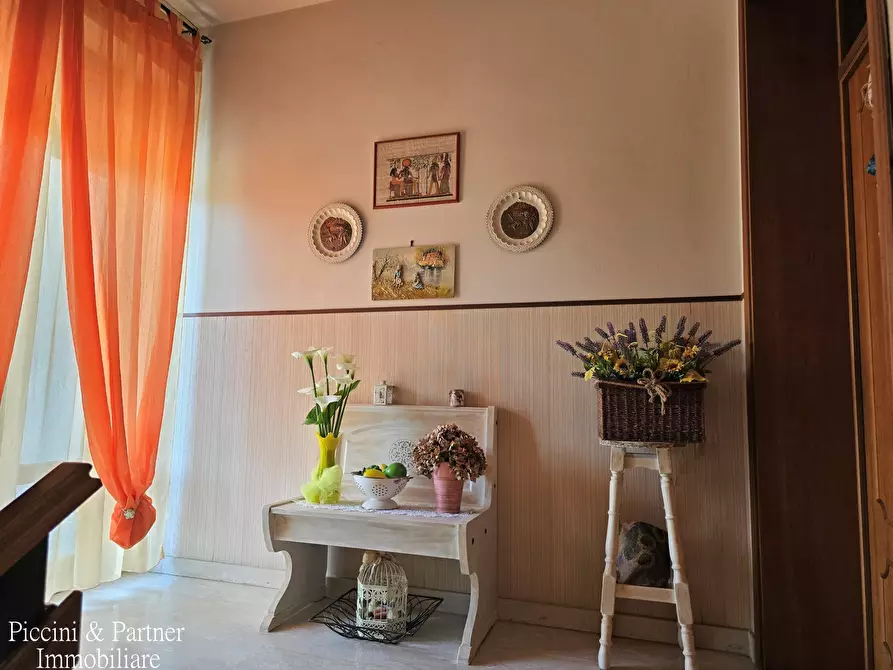 Immagine 4 di Pentalocale in vendita  a Tuoro Sul Trasimeno