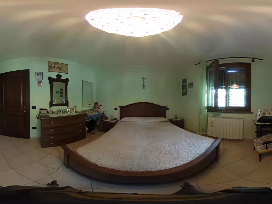 Immagine 40 di Villa in vendita  in Via Saragat 18 a Castiglione Del Lago