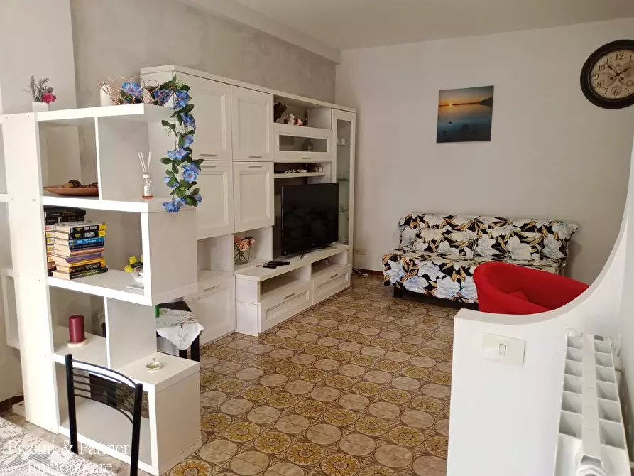 Immagine 26 di Quadrilocale in vendita  in Via Magliano 15 a Massa