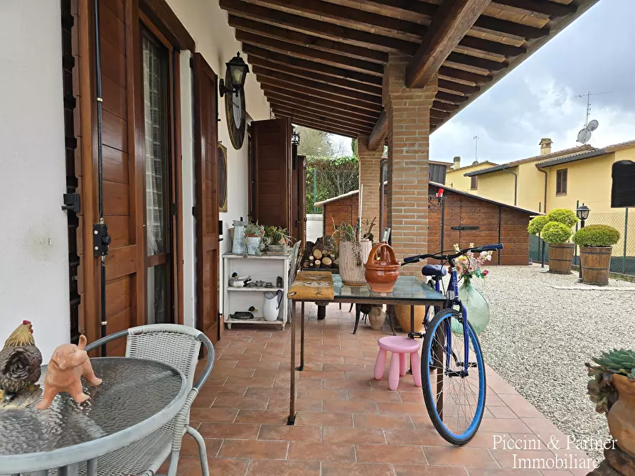 Immagine 8 di Villa in vendita  in Strada Tiberina Nord 395 a Perugia