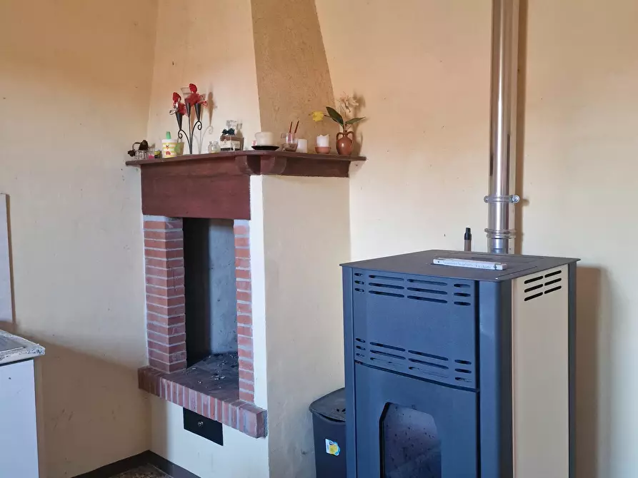 Immagine 22 di Rustico / casale in vendita  in Via della Vittoria 21 a Castiglione Del Lago