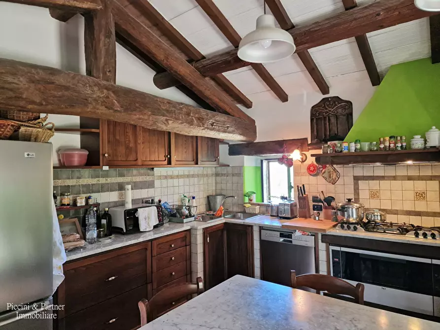 Immagine 17 di Rustico / casale in vendita  in Strada di Compresso a Perugia