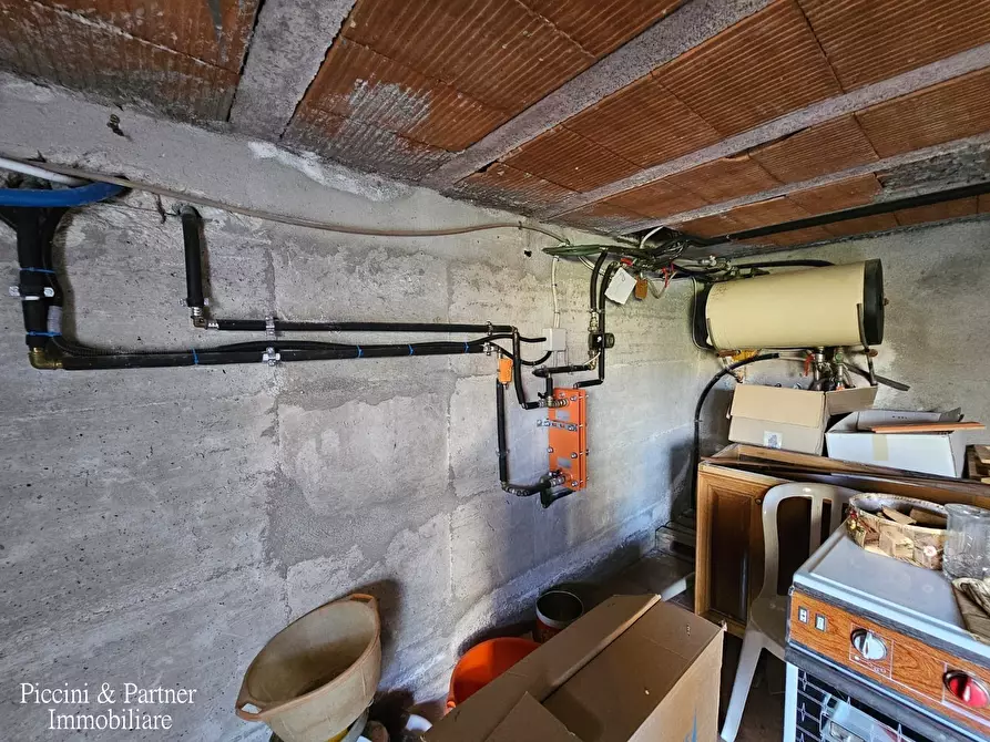 Immagine 27 di Porzione di casa in vendita  in Via dell'Assino Camporeggiano 19 a Gubbio