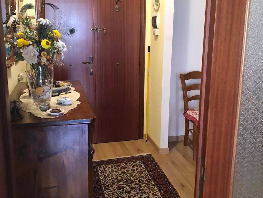 Immagine 2 di Pentalocale in vendita  in Via Fioretti a Castiglione Del Lago