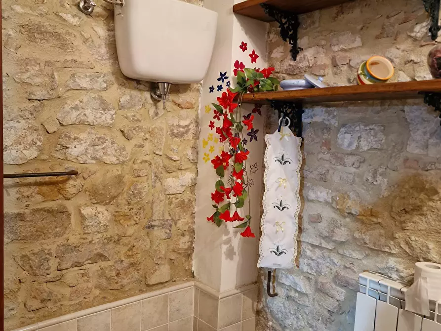 Immagine 19 di Rustico / casale in vendita  in Via del Casello a Corciano