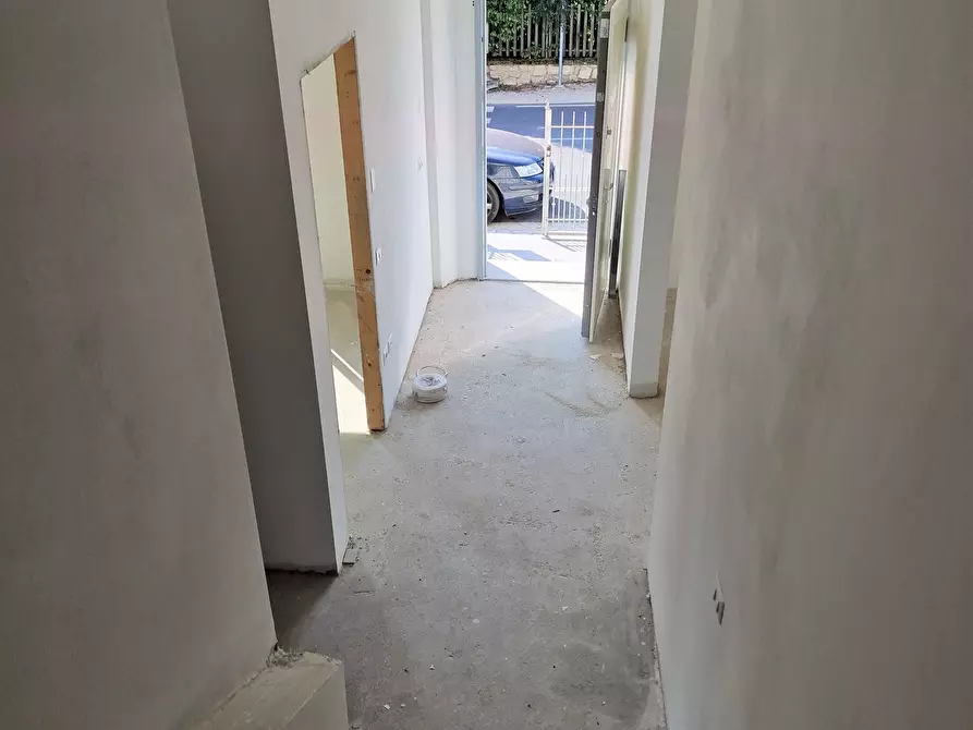 Immagine 41 di Villa in vendita  in Via XXV Aprile a Castiglione Del Lago