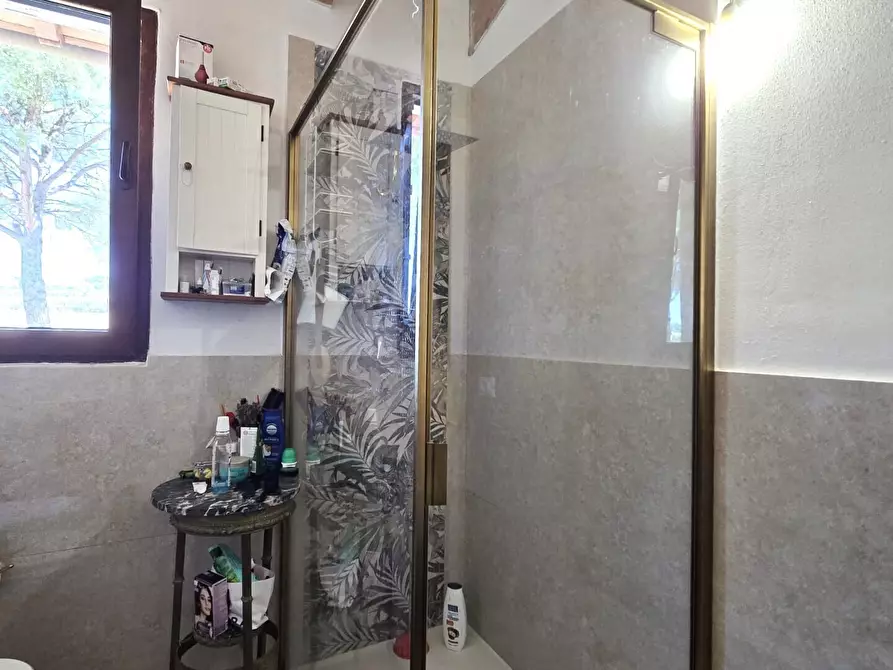 Immagine 41 di Rustico / casale in vendita  in Strada Settevalli 1157 a Perugia