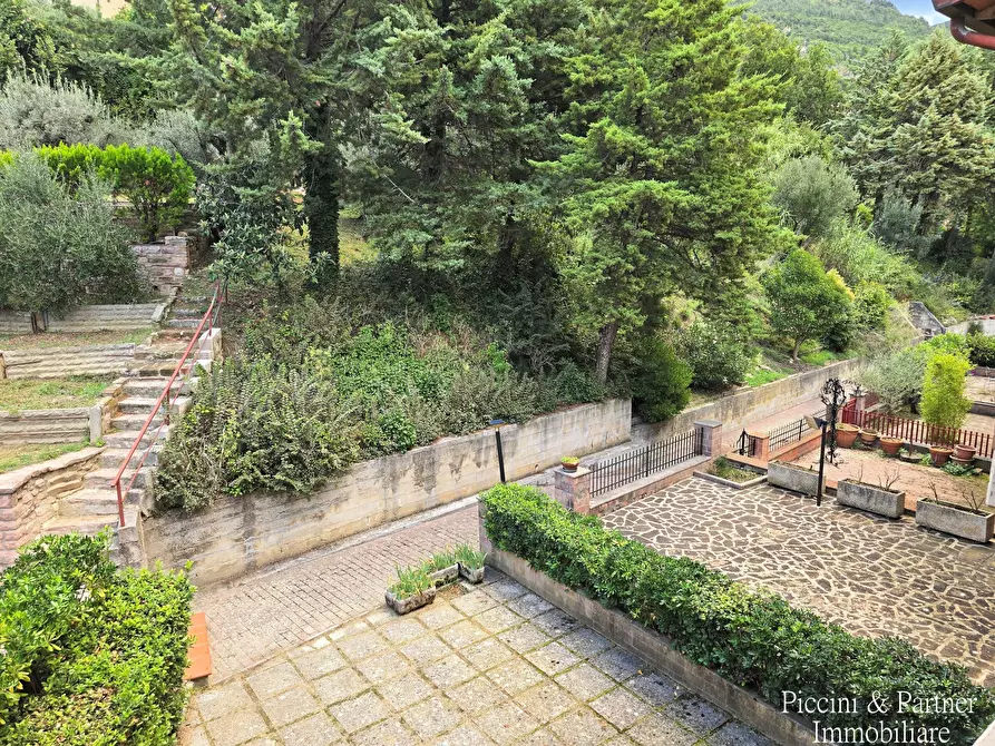 Immagine 47 di Villetta a schiera in vendita  in Via delle Querce 30 a Assisi