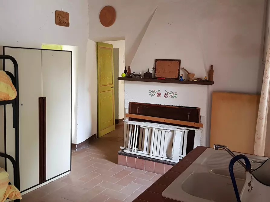 Immagine 24 di Porzione di casa in vendita  in Località Poggio Rosa 15 a Castiglione D'orcia