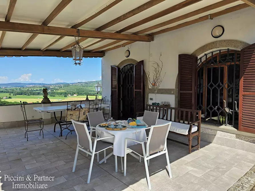 Immagine 7 di Villa in vendita  in Via Giambattista Vico 12 a Corciano