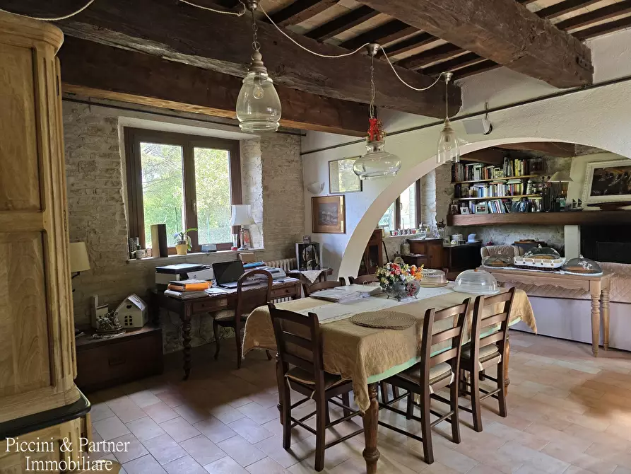 Immagine 30 di Rustico / casale in vendita  in Strada Ponte Resina - Monte Acutello 1 a Perugia