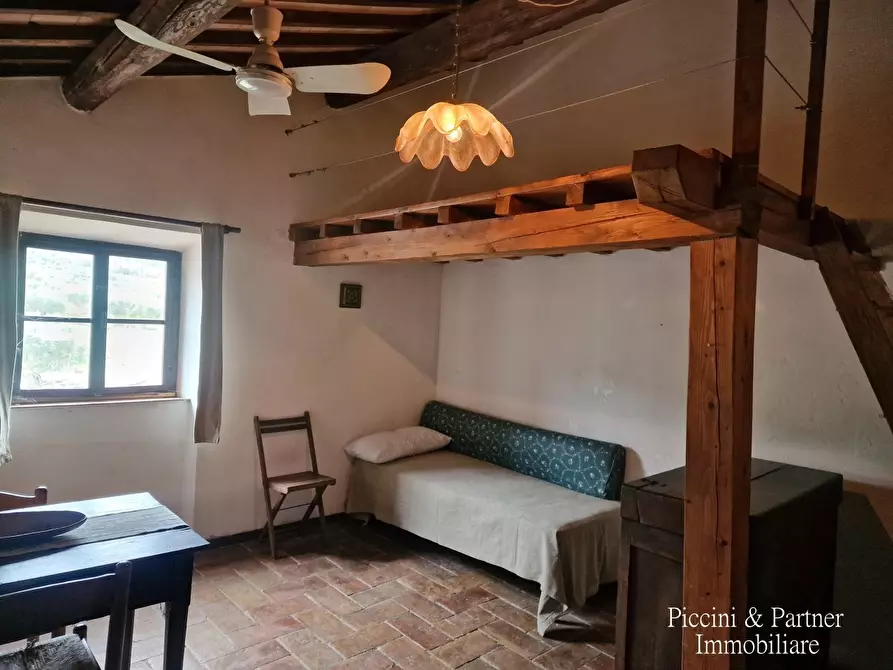 Immagine 42 di Bilocale in vendita  in Via Italia a Magione