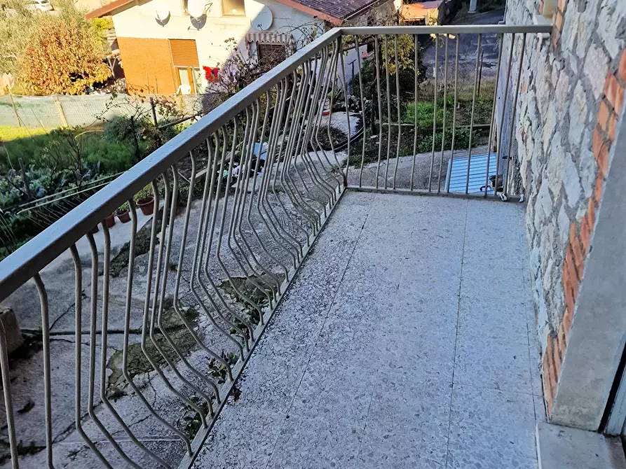 Immagine 35 di Casa indipendente in vendita  in Via Costa a Magione