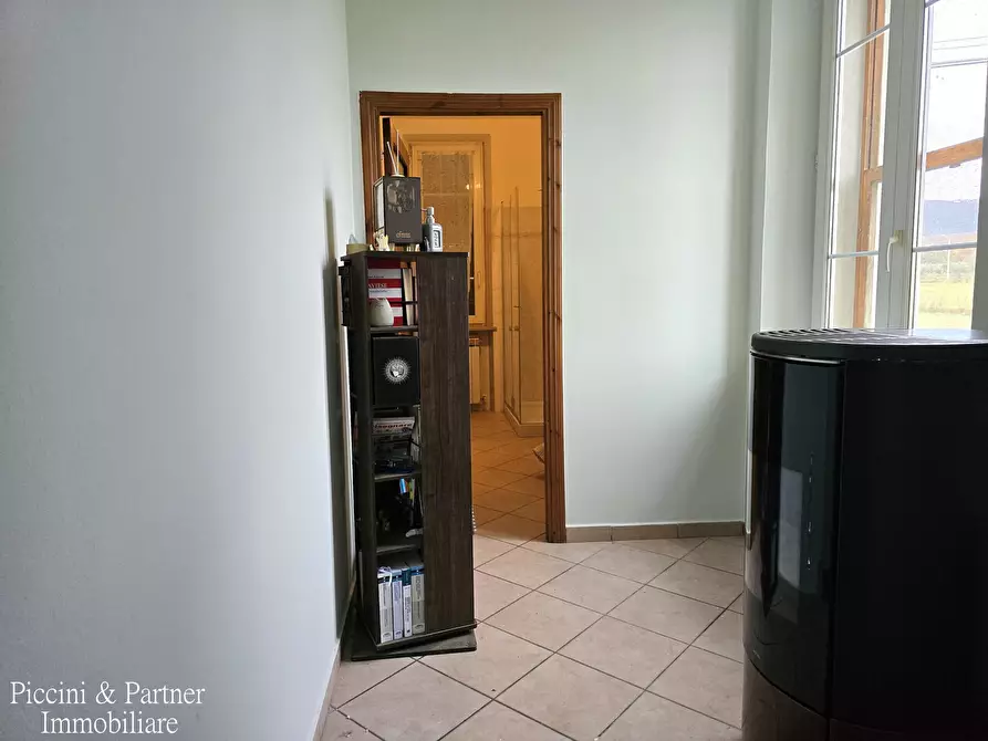 Immagine 25 di Quadrilocale in vendita  in Via George Byron 59 a Tuoro Sul Trasimeno