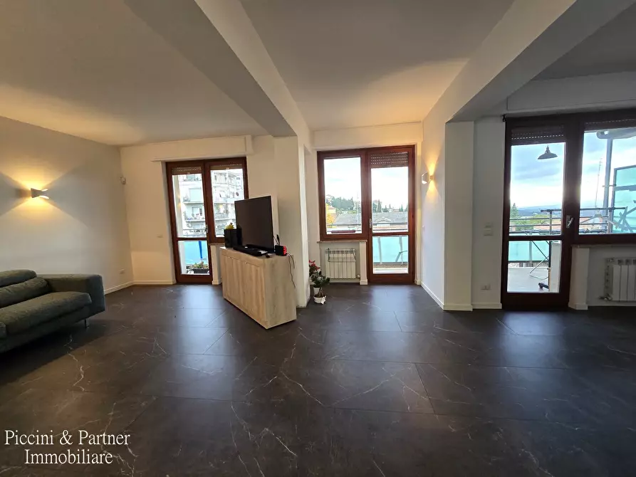 Immagine 6 di Pentalocale in vendita  in Via Annibale Vecchi a Perugia