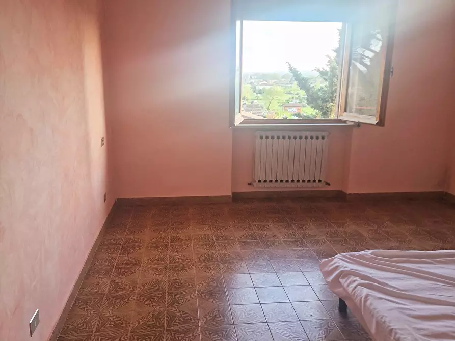 Immagine 22 di Pentalocale in vendita  in Via Console Flaminio a Tuoro Sul Trasimeno