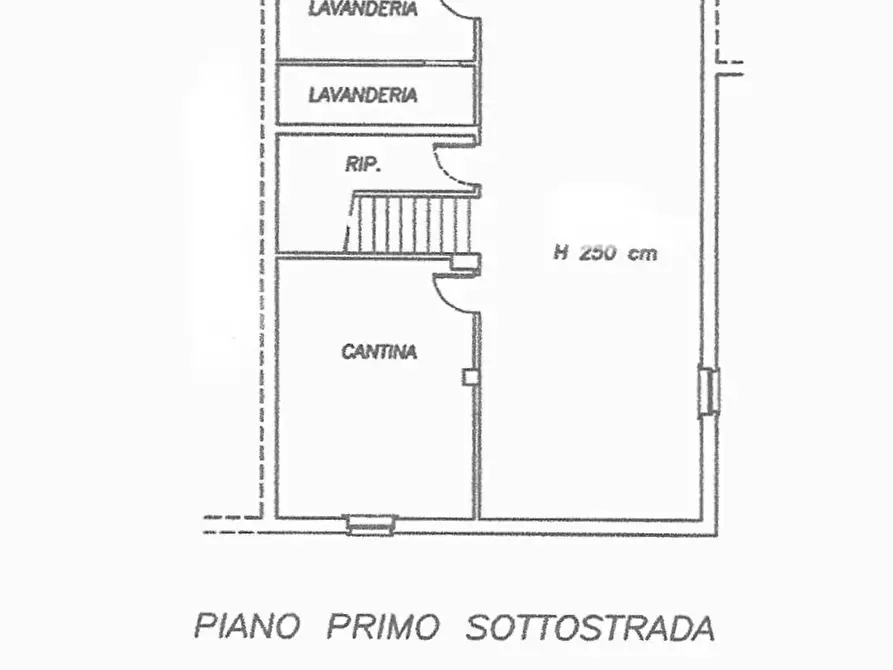 Immagine 58 di Casa bifamiliare in vendita  in Via Milano a Castiglione Del Lago