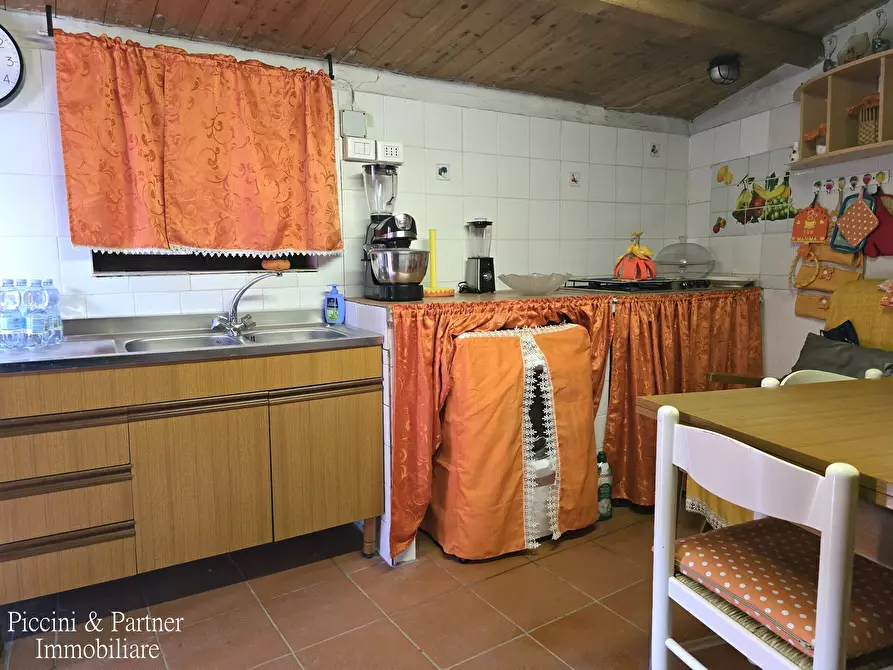 Immagine 52 di Porzione di casa in vendita  in Vocabolo I Cucchi 41 a Castiglione Del Lago