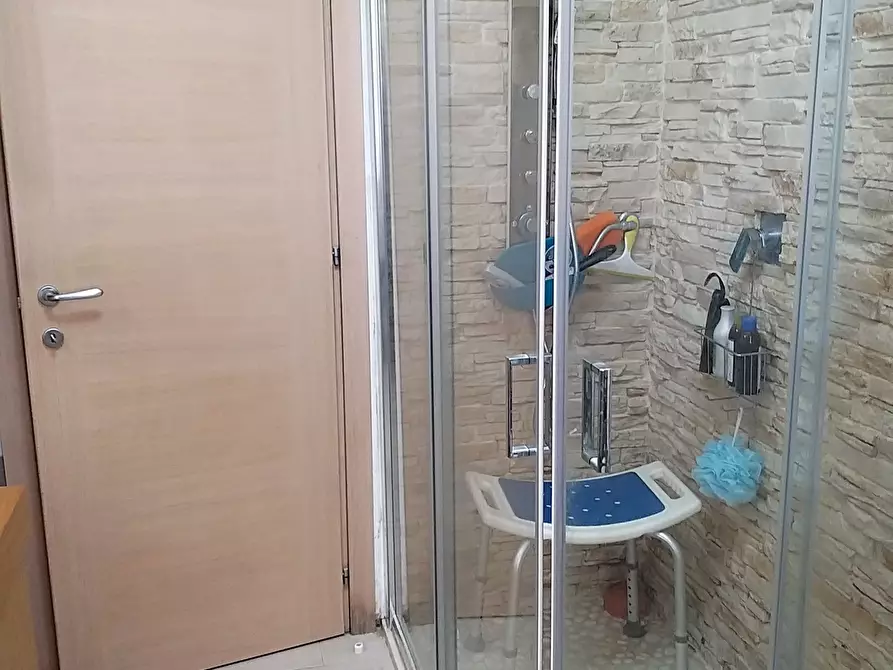 Immagine 24 di Villetta a schiera in vendita  in Via degli Artigiani a Castiglione Del Lago