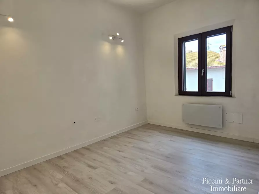 Immagine 31 di Terratetto in vendita  in Via del Giglio a Castiglione Del Lago