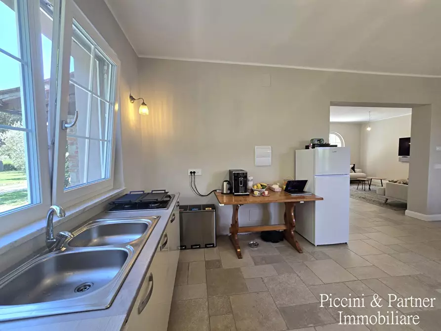 Immagine 22 di Villa in vendita  in Località Castagni 2 a Castiglione Del Lago